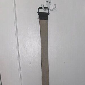 Men's Reversible (White/Cream and Green) Ring Belt Buckle - Medium / 32 Waist